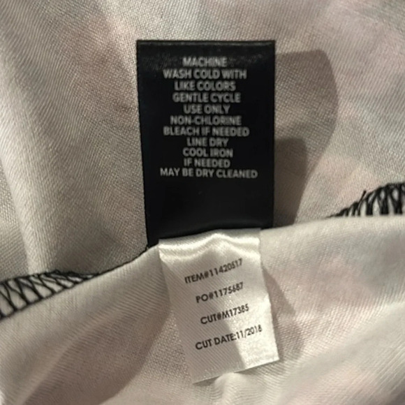 Torrid Mini Ponte Off Shoulder Black Floral Print Skater Dress Size 5 NWT Dressy - Picture 9 of 11